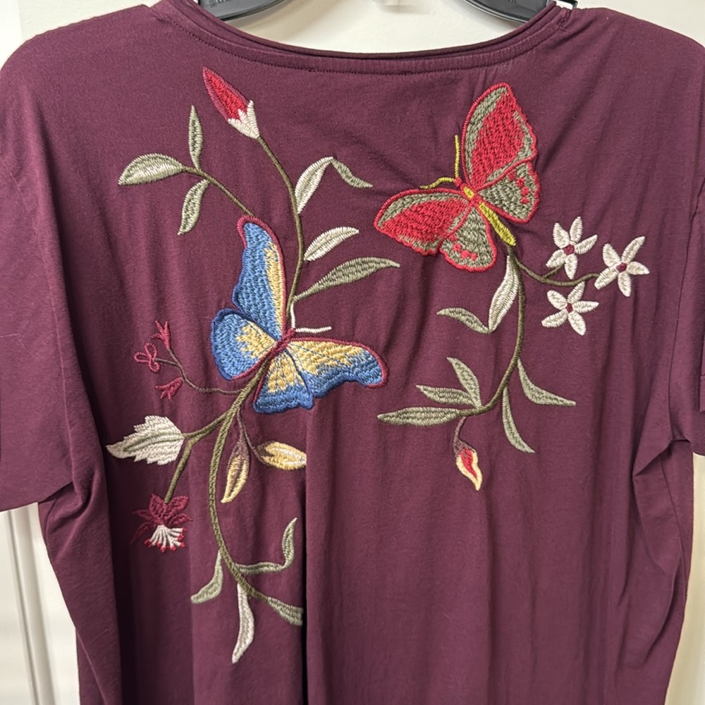 Johnny Was Burgundy Short Sleeve Tee with Floral and Butterfly Design - Picture 6 of 6